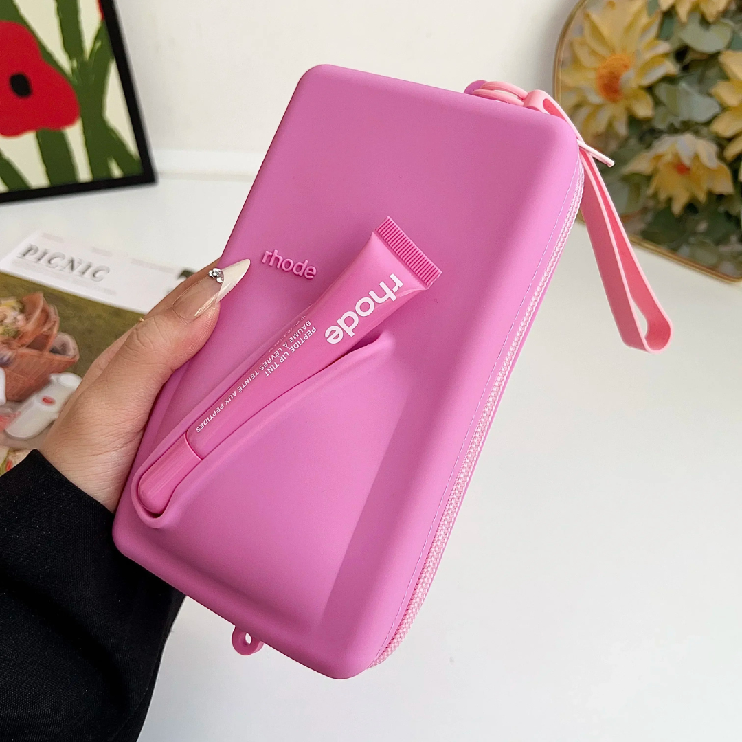 AuraToGo + LIPGLOSS OMAGGIO