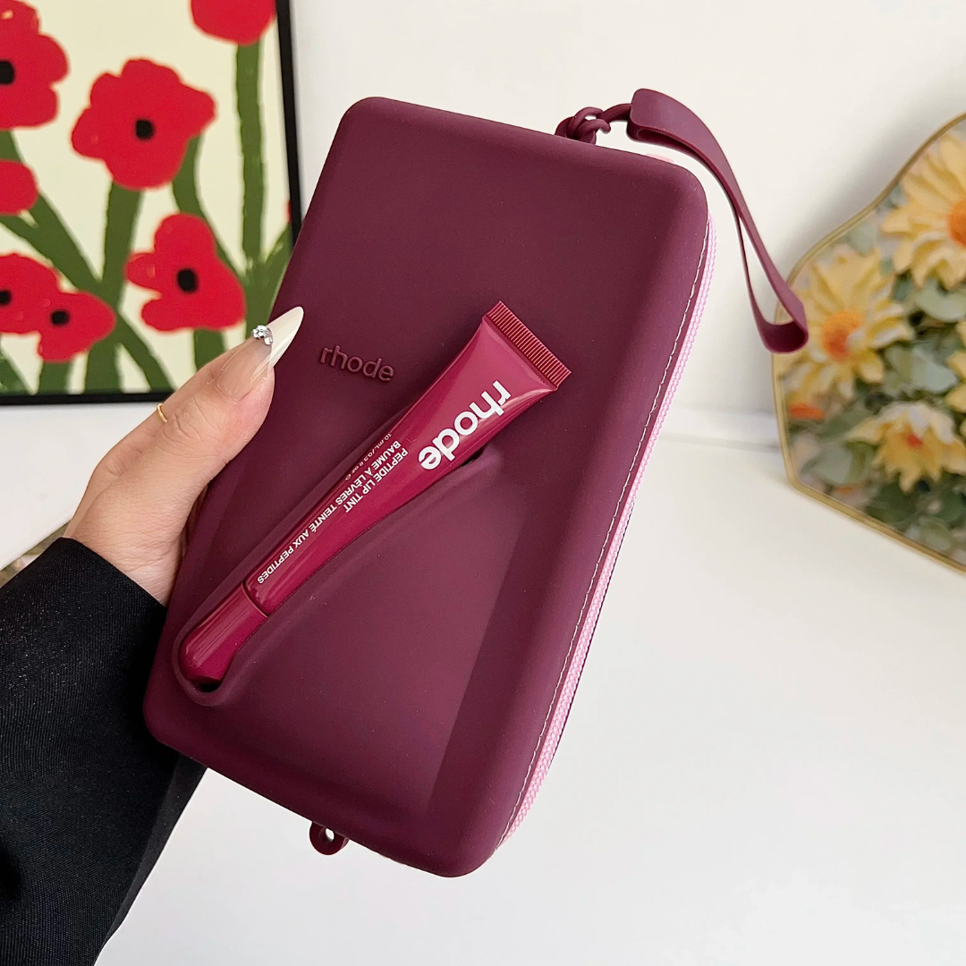 AuraToGo + LIPGLOSS OMAGGIO